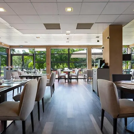- Strasbourg - Nord By Ihg Hotel
