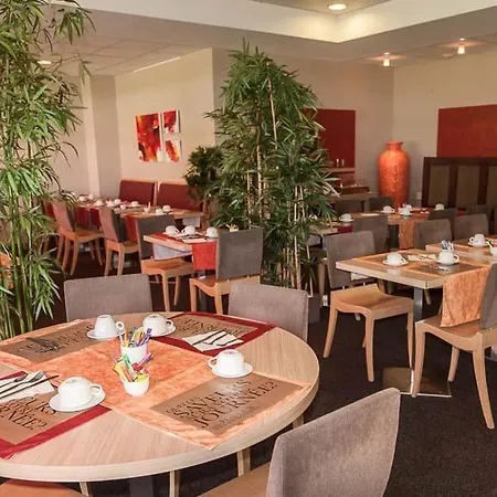 - Strasbourg - Nord By Ihg Hotel 4*